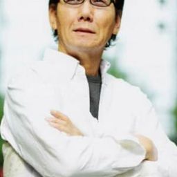 金田 治 - 劇場版 仮面ライダー鎧武 サッカー大決戦!黄金の果実争奪杯!導演