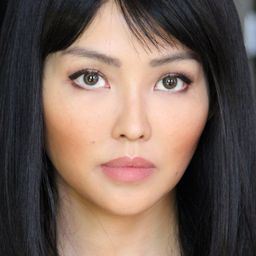 譚蘇梅 飾演 Pedicurist