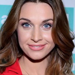 尤莉亞·卡密斯卡 飾演 Ewa Dykty