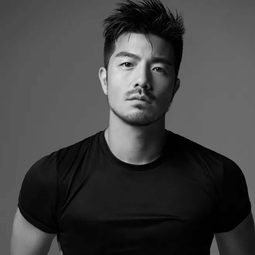 梁傑理 飾演 Lei Qi