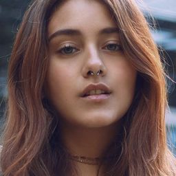 Julieta Salazar 飾演 Ana Maria