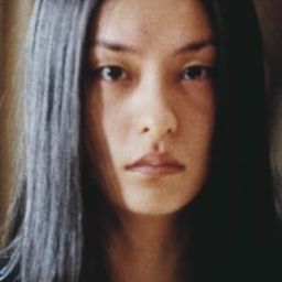 Kumi Kaneko 飾演 Hiroko Sando