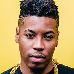 Christian Scott 飾演 Self