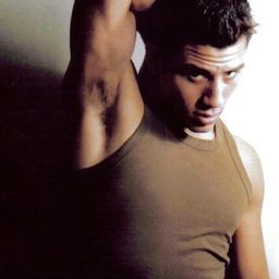 Andres Perez-Molina 飾演 Jesse Salgado