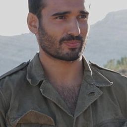 西魯斯·夏希帝 飾演 Antoine