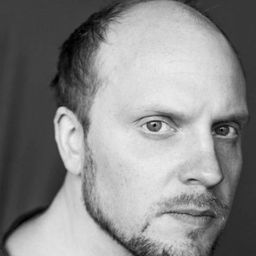 埃米爾·阿爾曼 飾演 