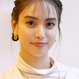 滝沢カレン 飾演 Tama Samon