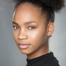 Bethany Antonia 飾演 Chelsea