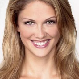 Mary Alexandra Stiefvater 飾演 Olivia Robles-Corso