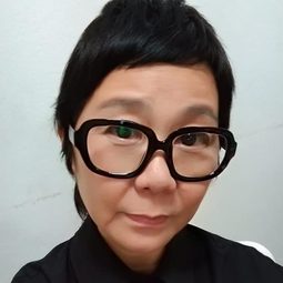 韓雪卿 飾演 Kiao's Mother