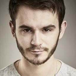 Virgil Leclaire 飾演 Haze Corridor