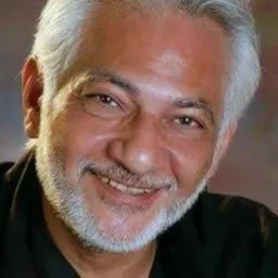 Sameh ElSoreity 飾演 
