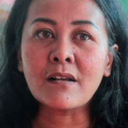 艾莉·蘇利亞蒂·歐瑪 飾演 Yati