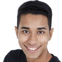 卡約·門冬薩 飾演 Ameba