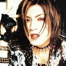 Hakuei 飾演 Chinese mafia boss