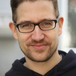 Daniel Schröckert - 麻吉闖天關 2演員 飾演Party Guest