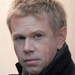 Thomas Morris - 崔斯坦與伊索德演員 飾演Kaye