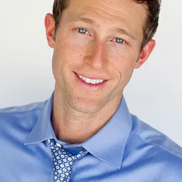 凱西·龐德 - 魔球演員 飾演Chad Bradford