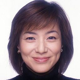 Akiko Yagi 飾演 Ryoko Shimada