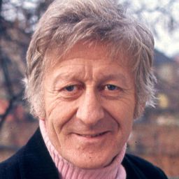 Jon Pertwee 飾演 Oliver Threthewey