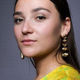 Darin Hagi 飾演 Young Man in Collective