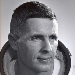 Bill Anders - 阿波羅11號演員 飾演Self - Backup Command Module Pilot