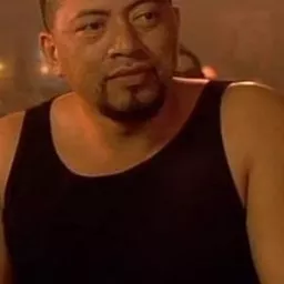 Pete Smith 飾演 Horse