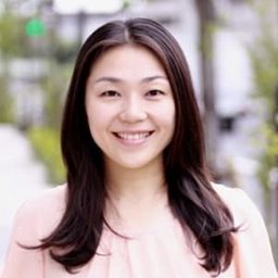 竹田 朋華 飾演 