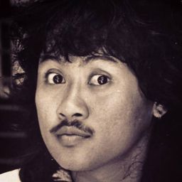 Channarong Khuntee-tao 飾演 Payoon