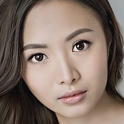 譚淇淇 飾演 Ceci