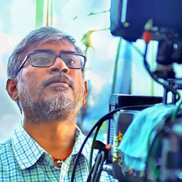 Chandra Sekhar Yeleti - Aithe導演