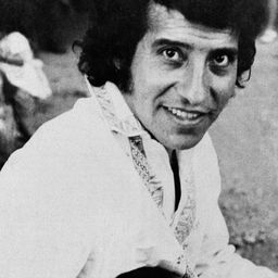 Víctor Jara 飾演 Self (archive footage)