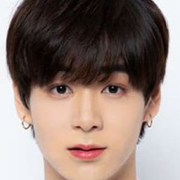 太田駿靜 飾演 Juno (voice)