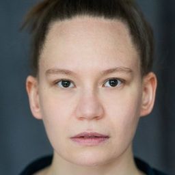 Anka Graczyk 飾演 Gabi