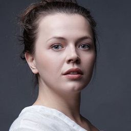 Anna Biernacik 飾演 Marta's Friend