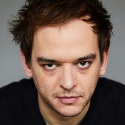 Martin Vischer 飾演 