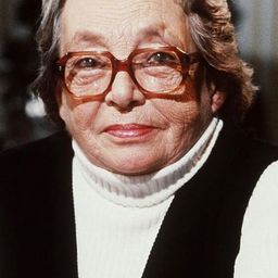 瑪格麗特·杜拉斯 飾演 Herself (Archive sound)