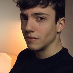 Jorge Clemente 飾演 Aritz