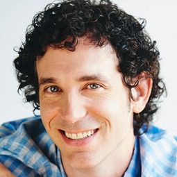 Jonas Chernick 飾演 Neil Sheehan