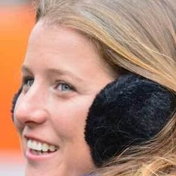 Valentina Burgueño - 騎士蒂朗演員 飾演Carmesina's Maiden