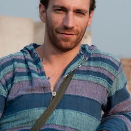 Alexandr Talal - 黑色閃電編劇