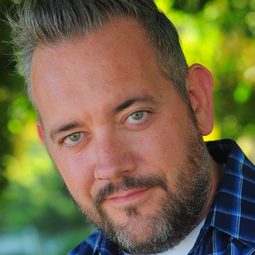 Ed Ackerman 飾演 Deputy Wyatt