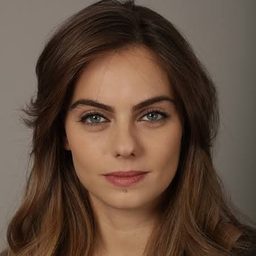 Biğkem Karavus 飾演 Nurcan