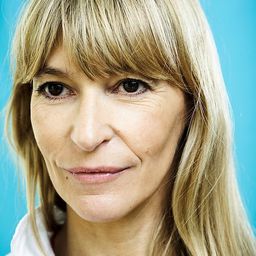 Bien de Moor 飾演 Moeder