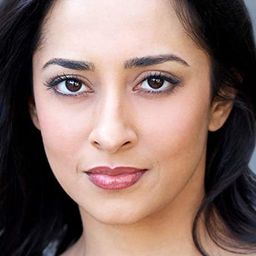 Nitya Vidyasagar 飾演 Leela