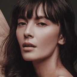 薇迪卡·席德摩爾 飾演 Ika