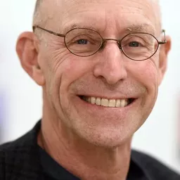 米高·波倫 飾演 Self