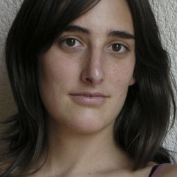 尤勒妮·奧萊佐拉 - 悲愴叢林導演