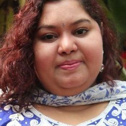 Aarthi 飾演 Aarthi