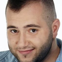 Damien Gomes 飾演 Damien, student